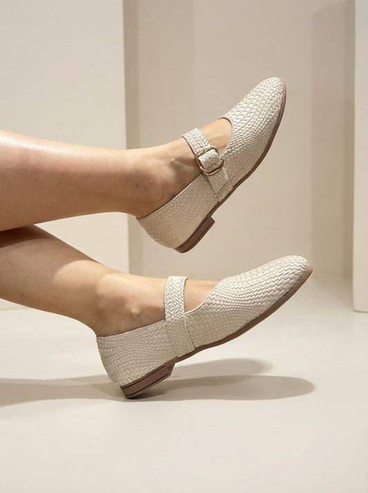 Baletas Mary Jane Tejidas con Hebilla Dorada, Flats – Negro / Beige / camel