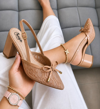 Tacones Aurora Encaje – Elegancia y Comodidad para Cada Paso